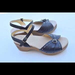 Sanita Sandals